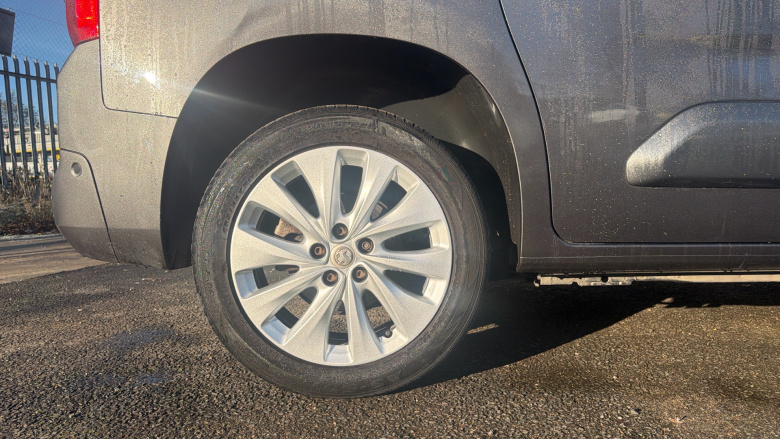 Vauxhall Combo Life 1.2 Turbo 130 Elite 5dr Auto [7 seat] Petrol Estate